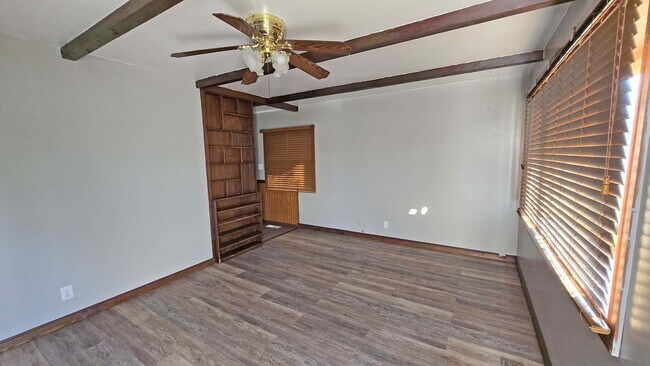 Photo - 217 Carnegie Ave