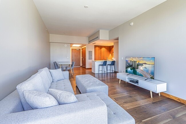 Photo - Elevated Island Living in the Heart of Honolulu - ONE Ala Moana 1915 Unit 1915
