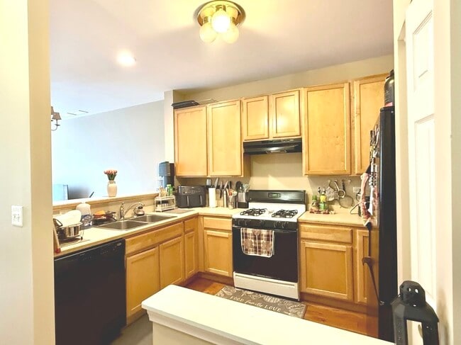 Photo - 2481 Oneida Ln