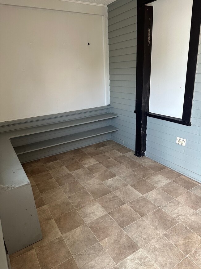 Photo - 1113 5th Ave