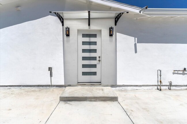 Photo - 7865 Chastain Ave Casa