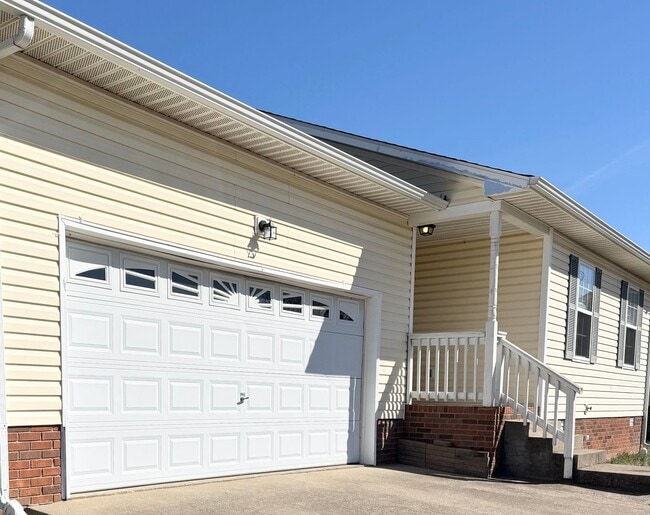 Building Photo - Available Now Close to Post