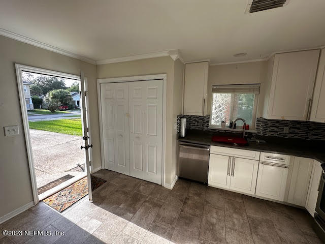 Photo - 1711 Naldo Ave