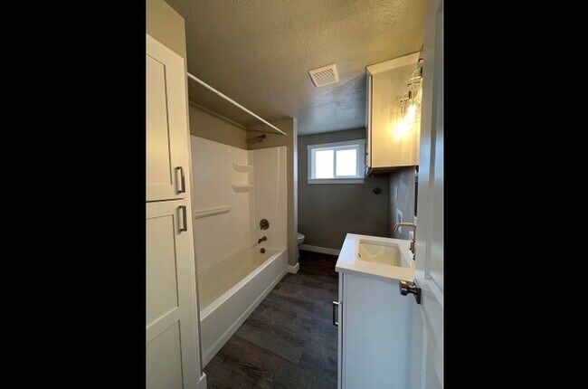 Photo - 272 N Center St Unit #1