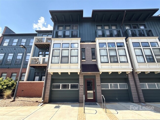 Building Photo - 520 New Bern Station Ct Rental