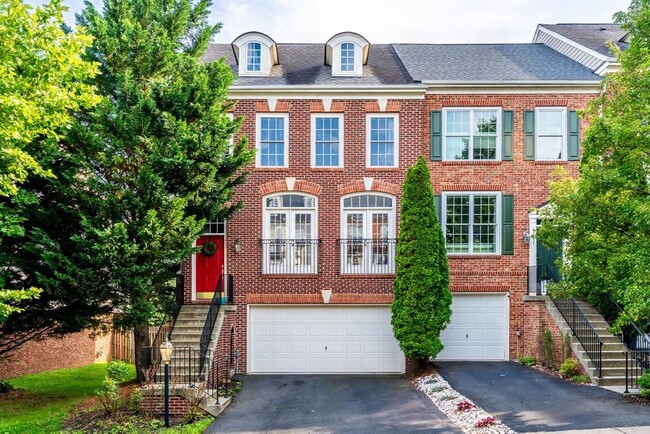 Photo - 43759 Lees Mill Square Townhome