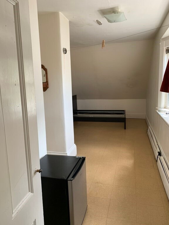 Photo - 151 Central St Unidad #2