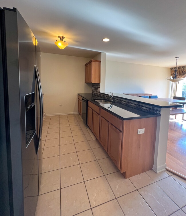 Photo - 30 Nugent St Unit 430