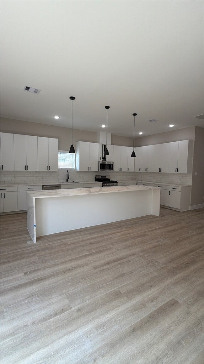 Photo - 2615 Piemonte Ave