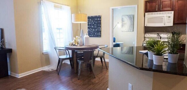 Photo - 1 bedroom in Conroe TX 77304 Unit 1047