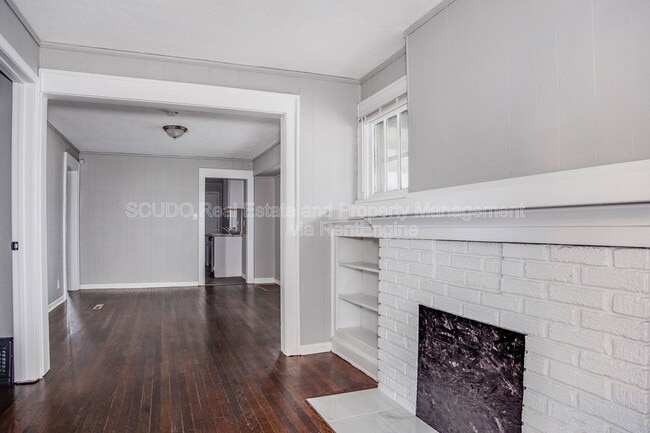 Photo - 5002 Euclid Ave E