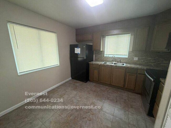 Photo - 972 Concord Ave