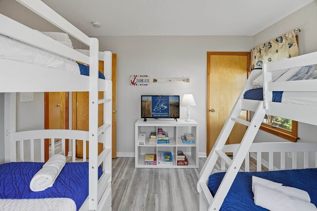 Photo - 750 Sea Horse Ct
