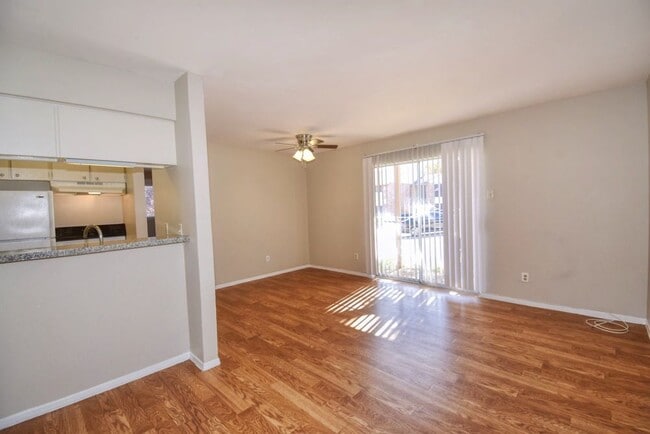 Photo - Loreto Apartment Homes