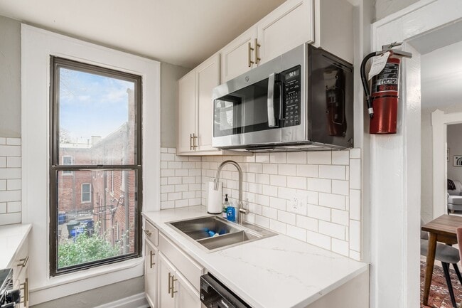 Photo - 1350 Dennison Ave