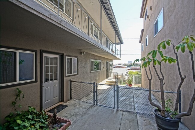 Photo - 330 Bungalow Dr Unit C