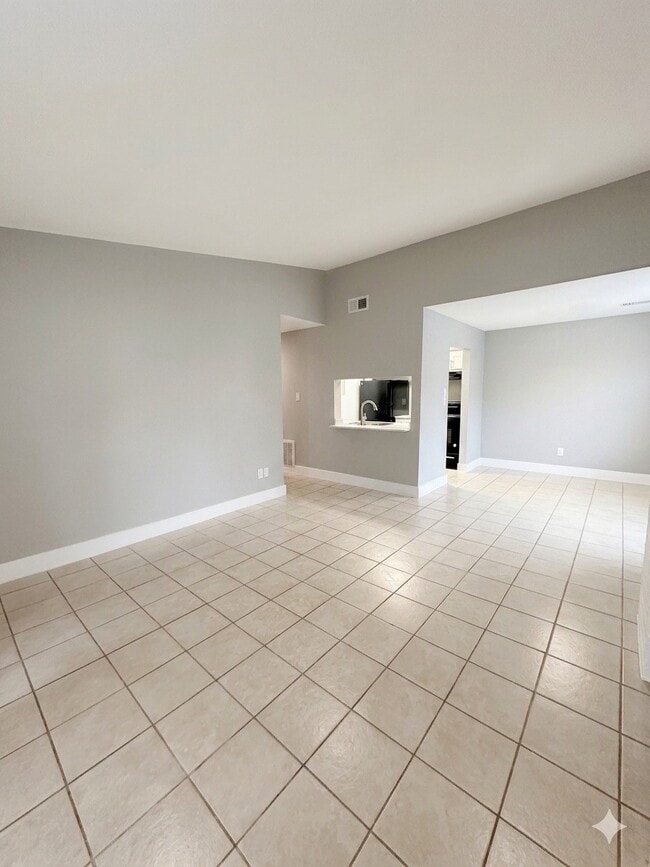 Photo - 12611 Ashford Meadow Dr Unidad D