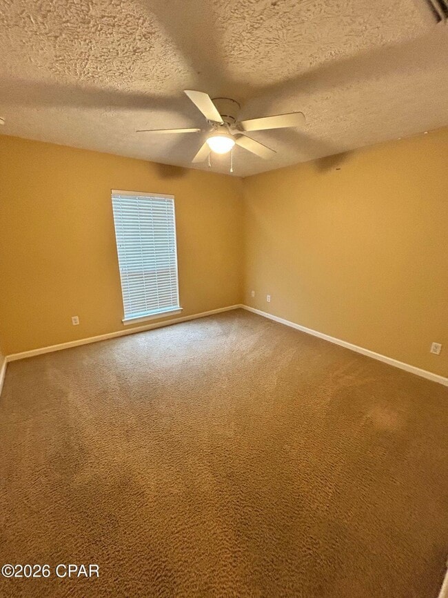 Photo - 105 Lakeview Terrace