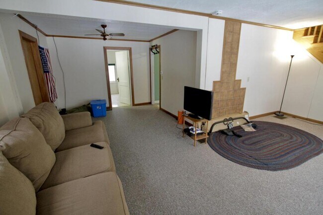 Photo - 36 Kelley Road