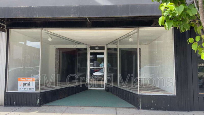Building Photo - 605 Monroe Ave Rental