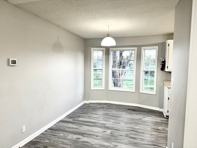 Photo - Cathedral Ceiling for a big open feel!