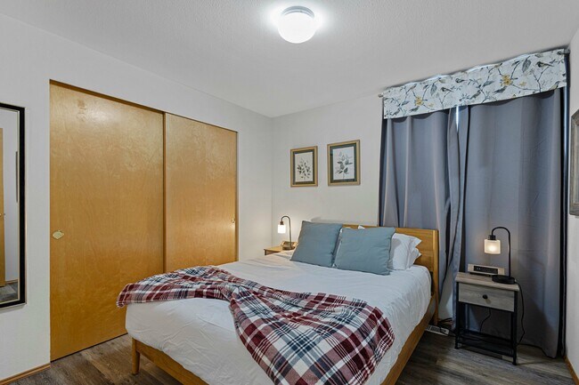 Photo - 7708 81st Pl NE