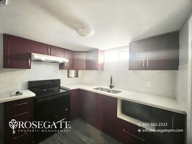 Photo - Spacious 3-Bedroom Basement Apartment with Parking in London, Ontario Unit 2