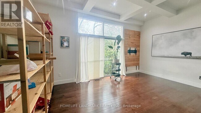 Photo - 40 Dundalk Dr