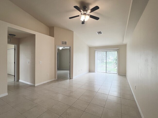 Photo - 3320 SW 7th Pl