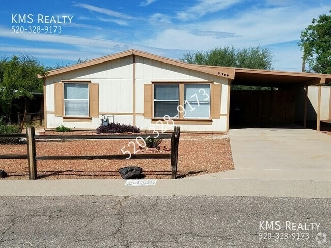 Building Photo - 3700 S Cicely Ave Rental