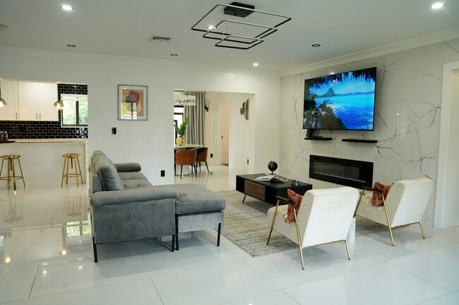 Photo - 1410 NW 192nd St