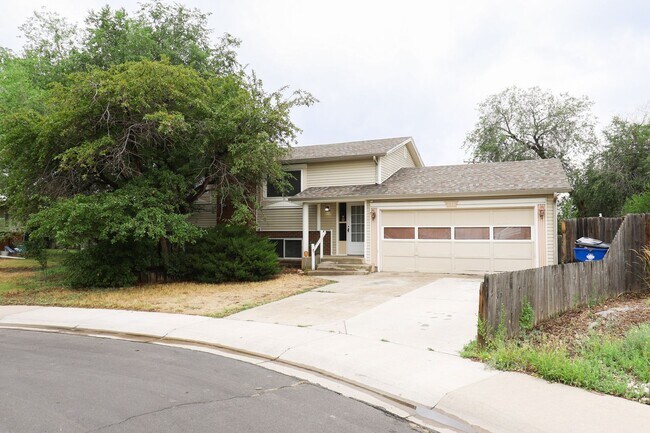 Building Photo - 156 Sunflower Dr