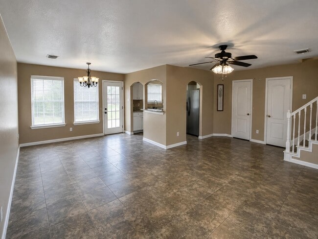 Photo - 5118 Littleneviss Dr