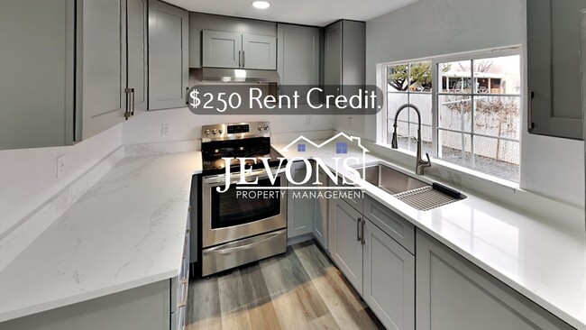 $250 Rent Credit - Charming 4-bedroom home... - $250 Rent Credit - Charming 4-bedroom home...