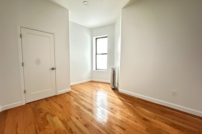 Photo - 200 Claremont Ave