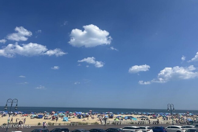 605 Ocean Ave N Unit 2