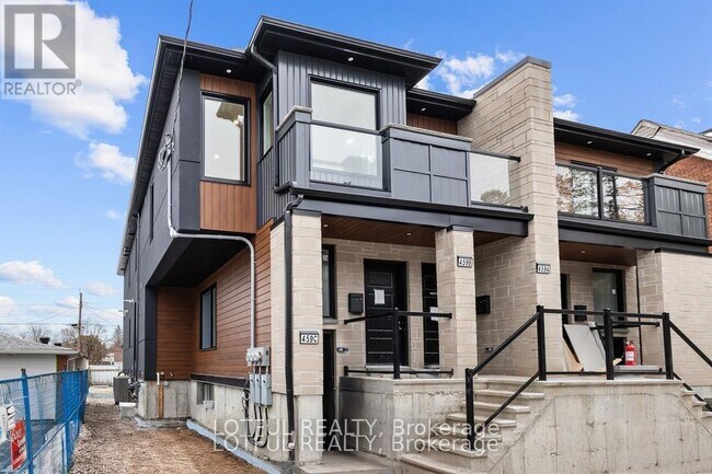 Photo - 461 Tweedsmuir Ave Unit B