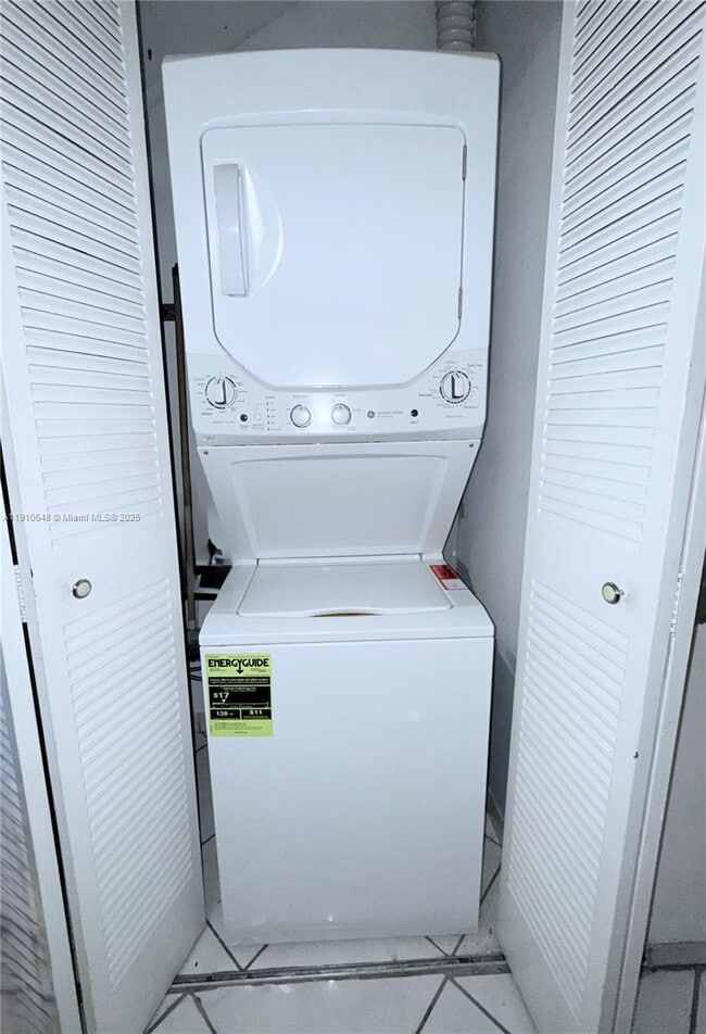 Photo - 660 W Park Dr Unit 1-201