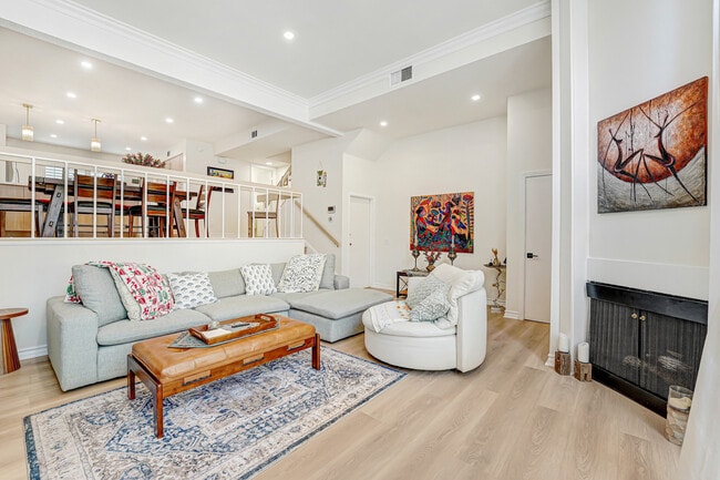 Photo - 6225 Nita Ave