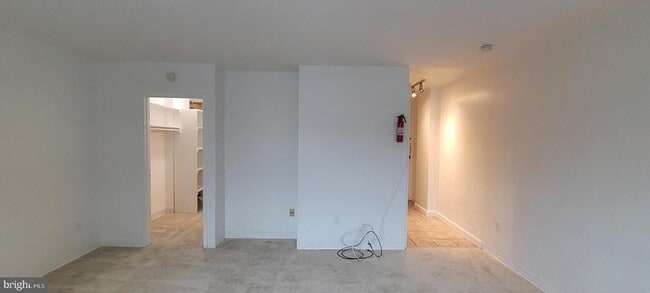 Photo - 1011 Arlington Blvd Unit 403