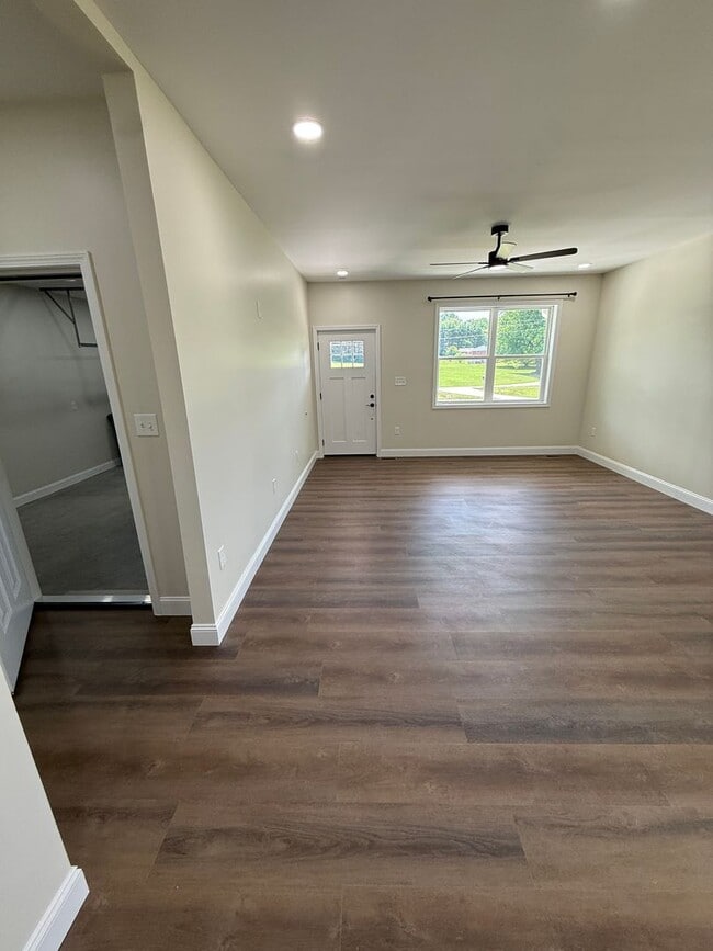 Photo - Brand-New 2 Bedroom Duplex for Rent – West End of Morristown Unidad Seal Property
