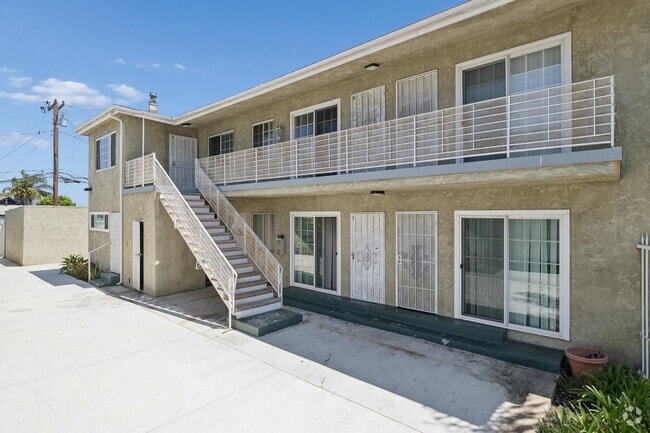 5 - 2931 W. 141st Place