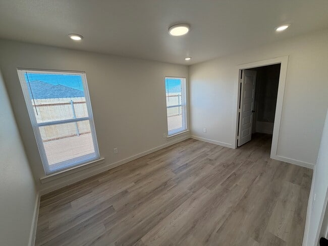 Photo - 10311 Harvest Ln