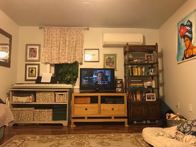 Photo - 207 N Main St Unit 5