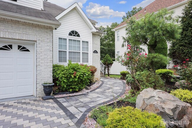 Photo - 45 Carter Dr