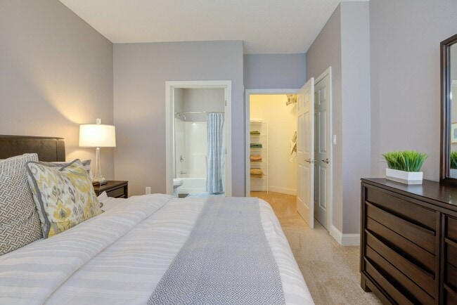 Photo - Hawthorne Commons