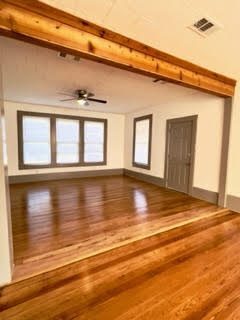 Photo - 317 N Elm St