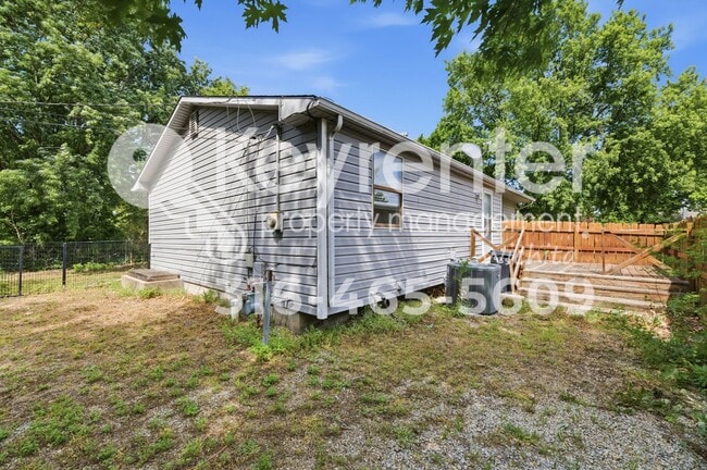 Photo - Well maintained 3 bedroom, 2 bath home close to everything you need!