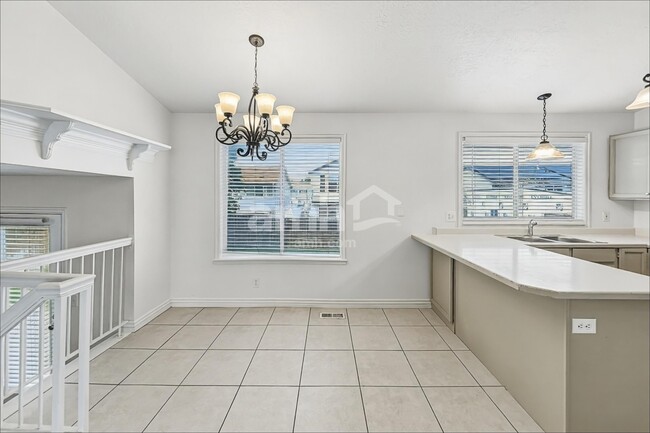 Photo - 5544 Lopalena Cir