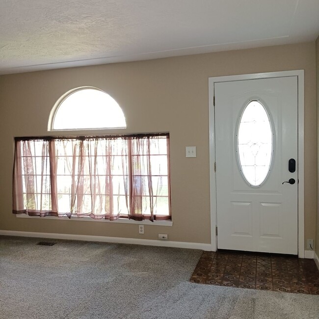 Photo - Charming Place To Call Home in Salem